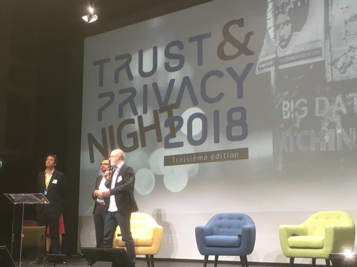 15c13d_edfab7320edb4142b26d9322853d7959mv2