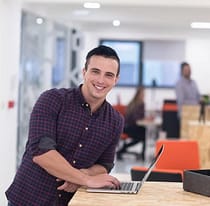 Constructeurs faisant un essai gratuit du CCMI 100% digital